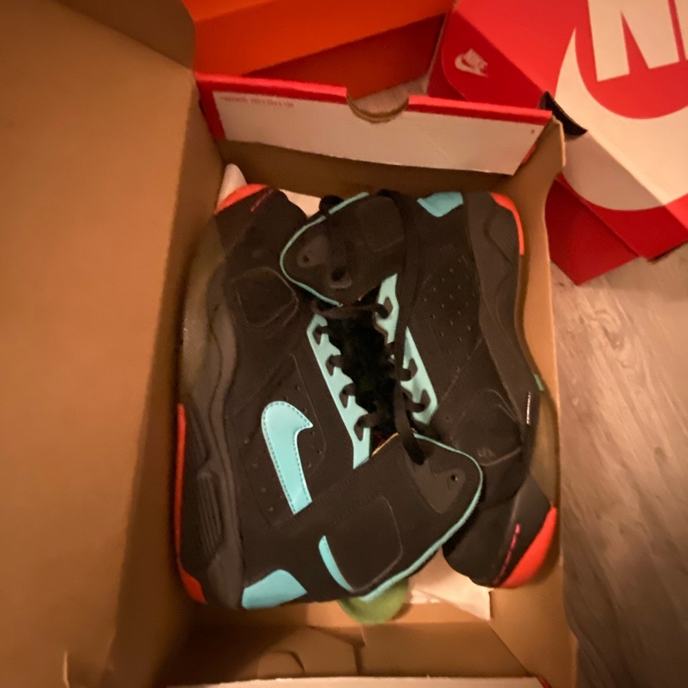 Nike Air Flight Lite